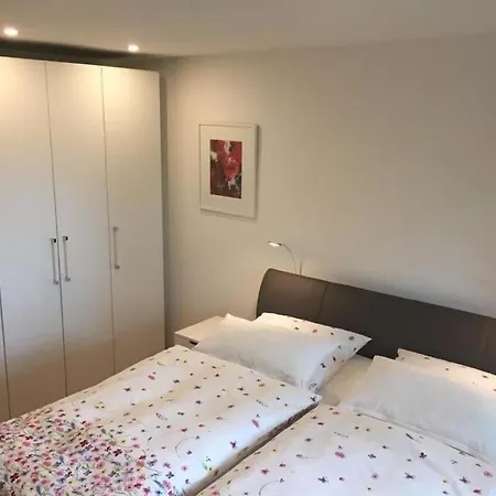 With 1 Bedroom *